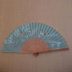 青緑色 蝶と花の扇子