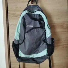 YONEX バックパック グレー/ミント　ラケット入ります