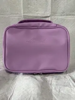 イリュン化粧品ポーチ