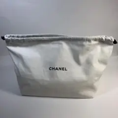 シャネル ノベルティ ポーチ