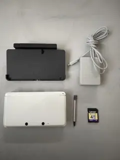 24時間以内発送　3ds 本体　ホワイト