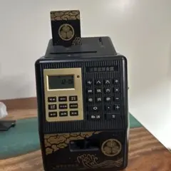 貯金箱　コインカウンター デジタル表示 和風デザイン