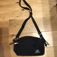 美品　グレゴリー　パデッドショルダーポーチM 黒