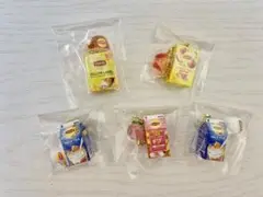 リプトン ミニチュアチャーム＆グミ バンダイ 食玩