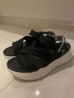UGG サンダル レディース