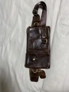 ボディバッグ