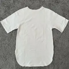 GU ホワイト 半袖 Tシャツ　Sサイズ