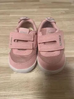 Item thumbnail for item 16f47441-1a85-42d4-80c9-caa24226b113