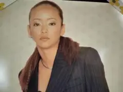 安室奈美恵　カットアウト　等身大 安室奈美恵 等身大パネルの通販 by キタキタコースケ｜ラクマ