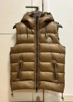 MONCLER BARTHOLOME バルトロメ ダウンベスト size 1 2025年最新】BARTHOLOME モンクレールの人気アイテム - メルカリ