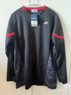 YONEX 長袖シャツ M ブラック/レッド　タグ付き