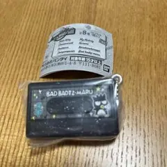 【値下げ】　サンリオ カセットテープチャーム バツ丸