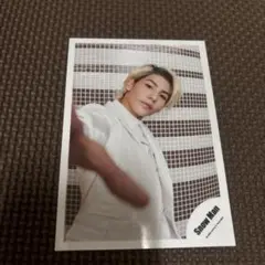 Snow Man 公式写真　ラウール