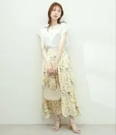 アートペイント柄ギャザースカート　NICE CLAUP