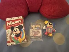 POP MART Mickeyフィギュア