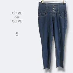 Item thumbnail for item e70bff76-c2b4-4971-ad20-ad1548cd33c7