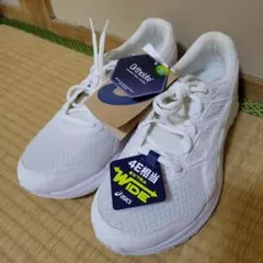 未使用 ASICS エクストラワイド ホワイトスニーカー 27.0cm