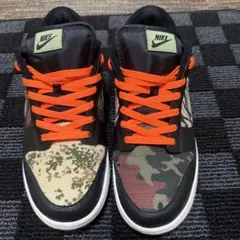 NIKE DUNK LOW SE "BLACK MULTI CAMO"