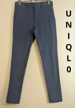 UNIQLO ブルー スリムフィット スラックス