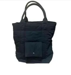 Y's black tote bag