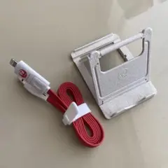 JAL スマホスタンド & Lightning USBケーブル