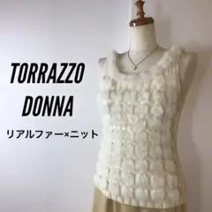トラッツオドンナ リアルファー コンビニット ノースリーブ アイボリー M