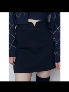 【8/15まで出品】EMODA カーブウエストミニスカート 黒
