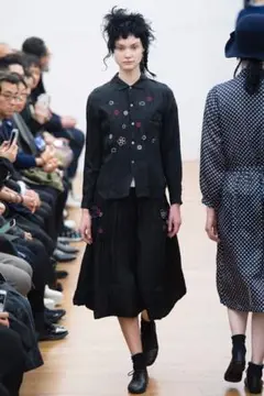 COMME des GARCONS コムコム 2015AW 裾中綿スカート 黒