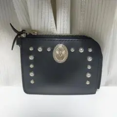 METAL JACKET SUNBURST スタッズ ショートジップウォレット