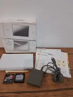 ニンテンドーDS Lite ホワイト 本体 ソウルシルバー セット