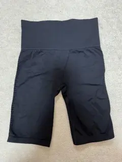 sloli ハーフ丈レギンス Sサイズ