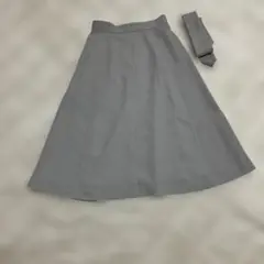 お値下げ！グレー フレアスカート ひざ丈 ベルト付き