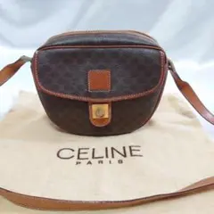 Item thumbnail for item cee4e484-35b3-4cf5-8f12-d879946400a2