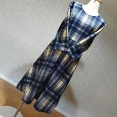 チェック柄ネイビー・ワンピース