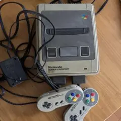 ニンテンドー スーパーファミコン本体、コントローラ付き
