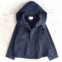 Item thumbnail for item f80a5275-ce94-4692-9173-4b00b035d692