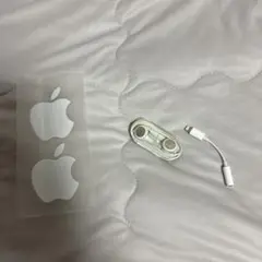 Apple Lightningケーブルイヤホンとステッカーセット