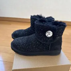 UGG 星座 黒 23cm ミニベイリー スワロフスキー