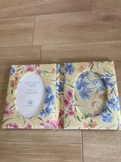 【未使用】LAURA ASHLEY 花柄フォトフレーム