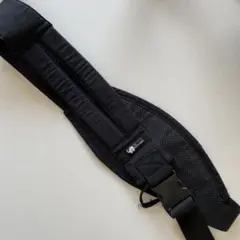 抱っこ紐 Bavein 黒 メッシュスリング