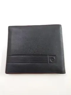 【未使用】pierre cardin ピエール・カルダン 本革 二つ折り財布 黒