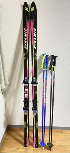 SALOMON SHORTKART スキー板 125cmミッドスキーファンスキー サロモン SALOMON ShortKart ショートカート 125cm センター90mm