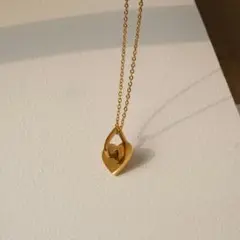 かわいい18 K金のネックレス18