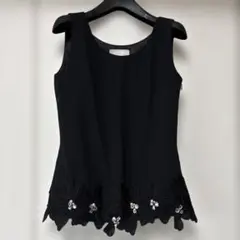 Rady❤︎裾ビジュー⭐︎ラインが綺麗な黒トップス⭐︎超美品！