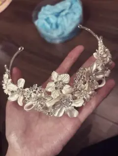 ウェディング ヘッドドレス 花飾りティアラ