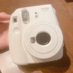 《即日発送》FUJI FILM INSTAX MINI 8 WHITE