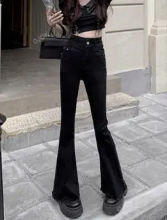 ブラックフレアパンツ ジーンズ