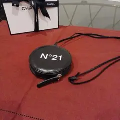 ♡N°21 ‪✕‬FILAコラボ♡ブラック ラウンドポーチ✨美品✨