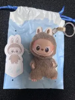 ラブブ　LABUBU PIN FOR LOVE ぬいぐるみペンダント ＆