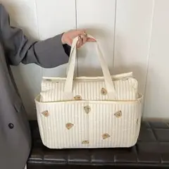 イブルボストンバック マザーズバッグ ヌビバッグ ホワイトキルト くま 軽量 ③